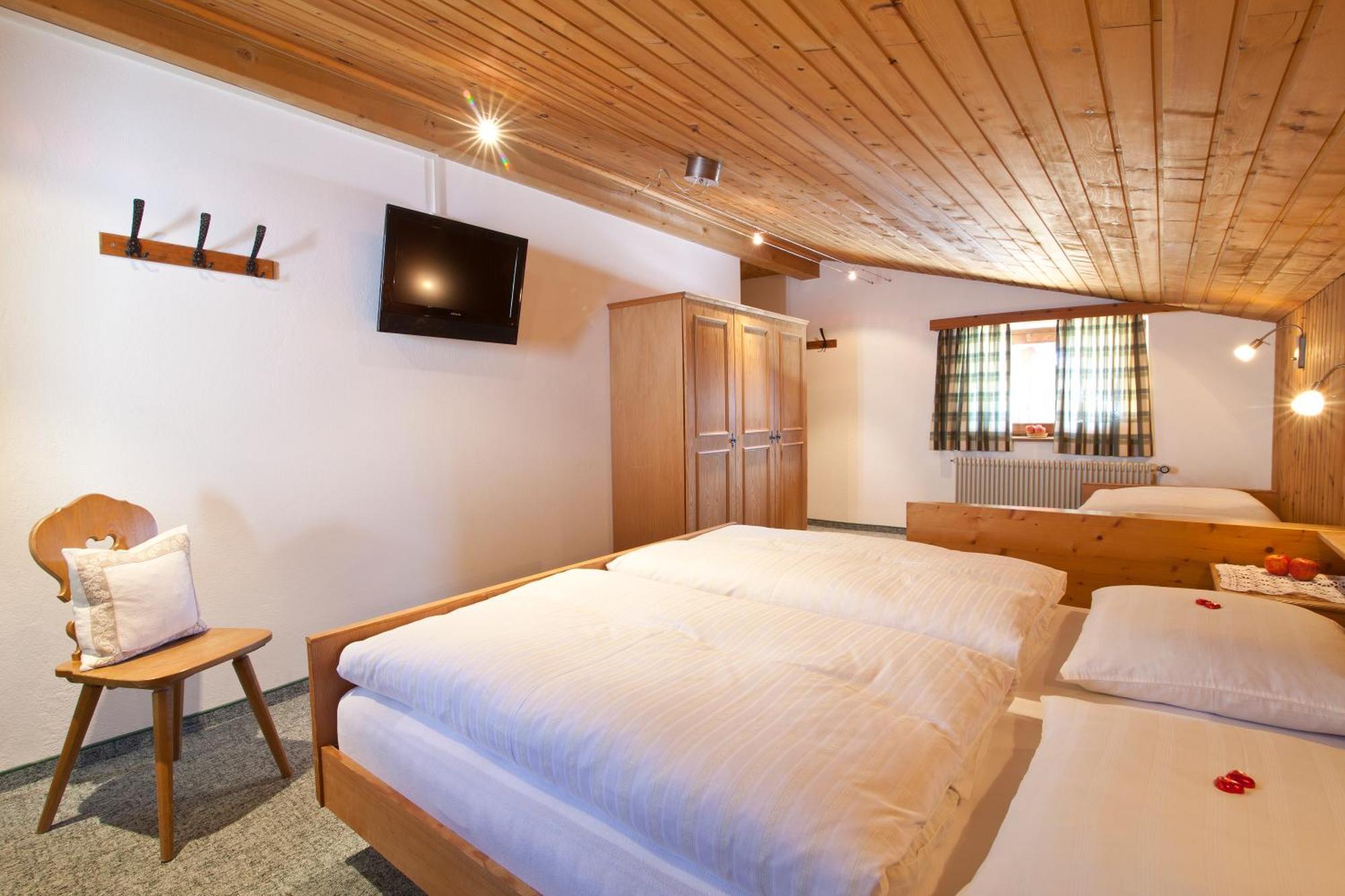 Lienharterhof Hotell Monguelfo-Tesido / Welsberg-Taisten Eksteriør bilde